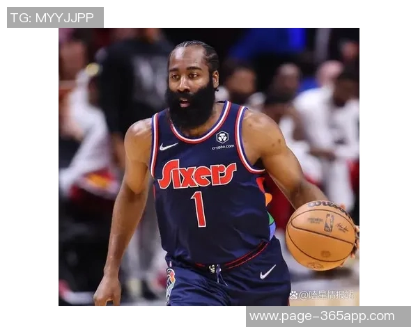 哈登强攻遭重击面部倒地快船紧急暂停比赛引发关注 哈登强攻遭重击面部倒地快船紧急暂停比赛引发关注